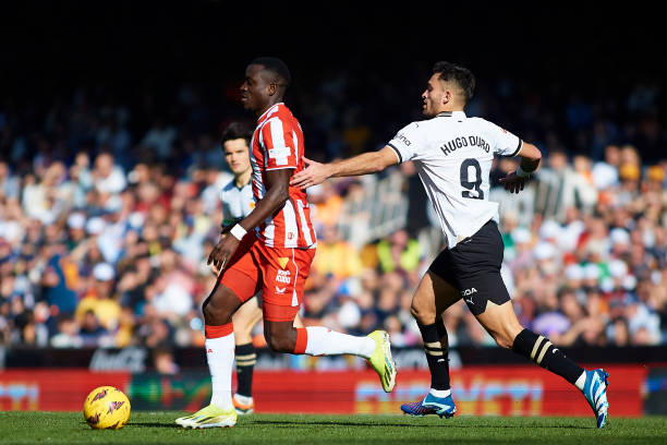 强调力量和 强调力量和