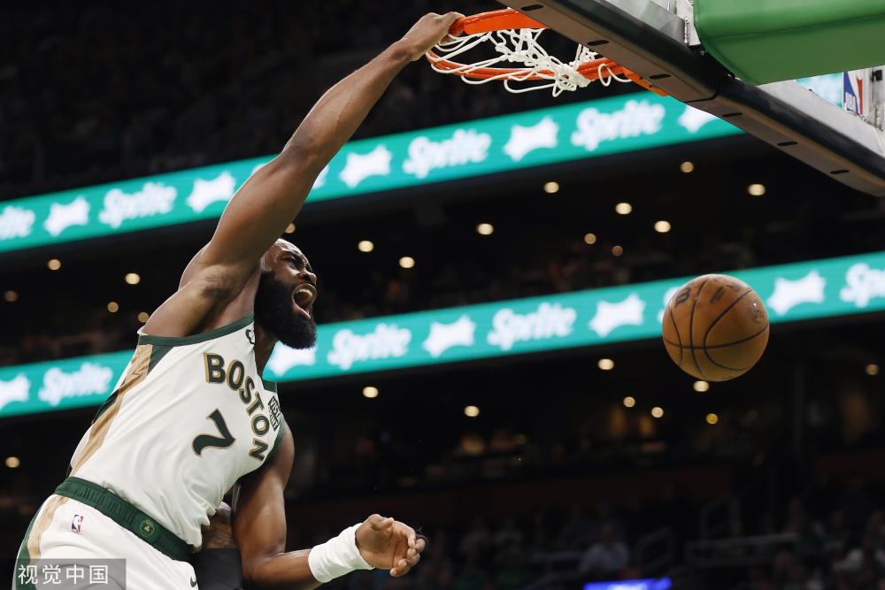 持球发起点 持球发起点